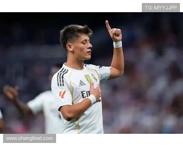 皇马对阵赫罗纳分析，欧冠姆巴佩大四喜，主帅变阵或重启连胜