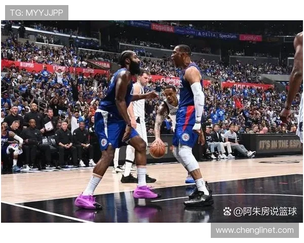 掘金卫冕冠军遭逆转，主场负于独行侠